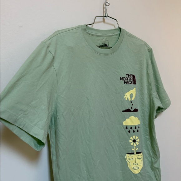 NWOT The North Face Growth Icons Tee Size Medium - Picture 5 of 12